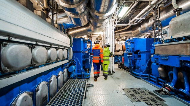 Marine Service_640x360.jpg